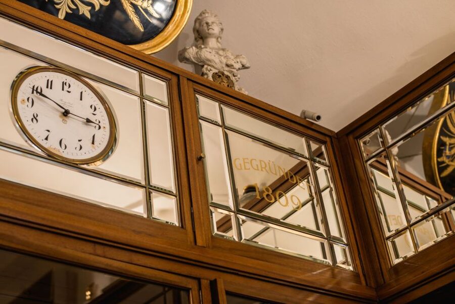 Vienna: KuK Perfumery Filz - Viennese Perfume Tasting - The souvenir perfume choice, and why the take-home part matters