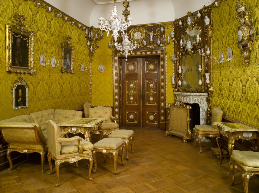 Vienna: MAK - Museum of Applied Arts - Tickets - Using the free MAK tools, including the audio guide