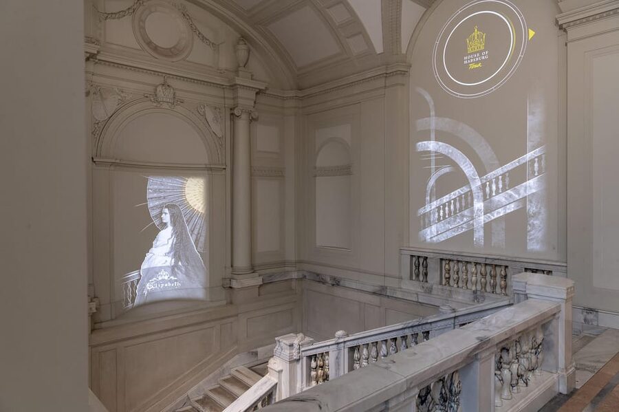Vienna: New Hofburg Palace Audio-Guided Tour & Entry Ticket - The Imperial Armoury: armor and weapons as political language