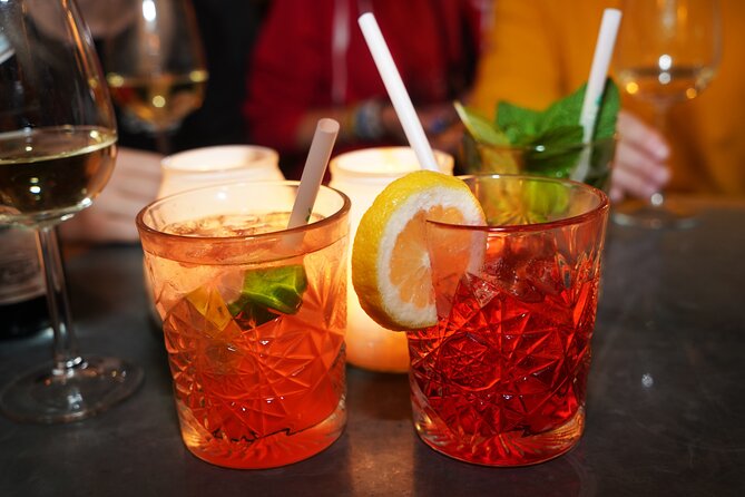 Vienna Nightlife Experience: Food, Wine, Cocktails & Vibes - Stop 1: Naschmarkt, Where the City Eats in Public