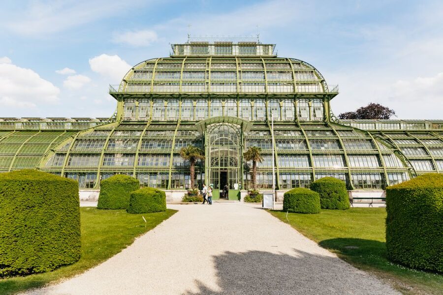 Vienna: Panorama Train Tickets to explore Schönbrunn Palace - Stop by stop: what each of the 9 stations lets you do