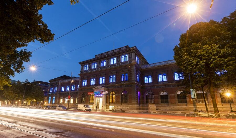Vienna: Panoramic Night Tour by Bus - Who This Tour Is Best For (and Who Should Skip It)