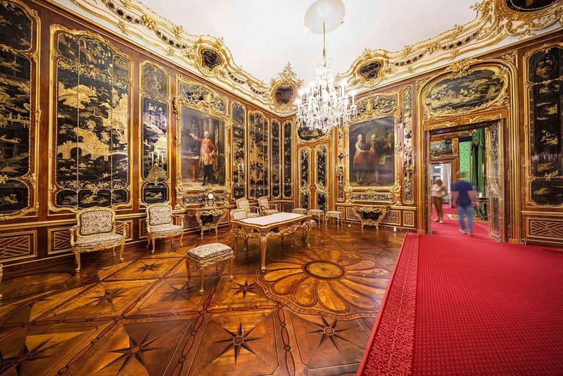 Vienna: Schönbrunn Palace and Gardens Tour - Should you book this Schönbrunn Palace and Gardens tour?
