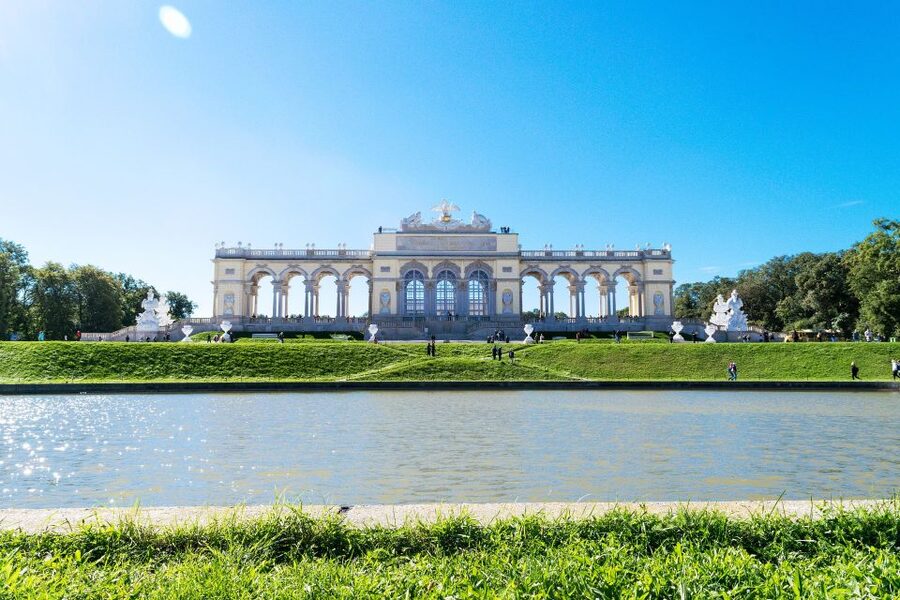 Vienna: Schönbrunn Palace & Garden Skip-the-Line Guided Tour - Great and Small Gallery Stops That Actually Make Sense