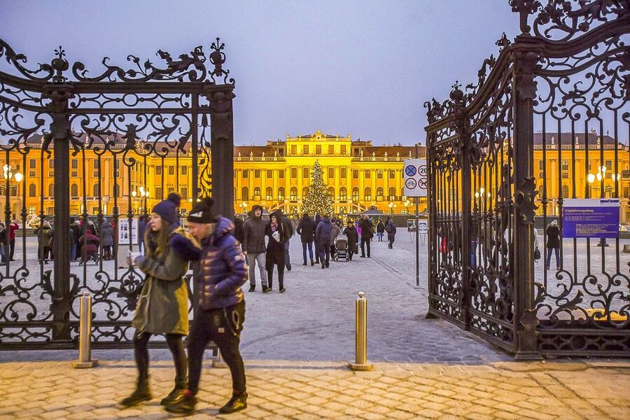 Vienna: Schönbrunn Palace & Gardens Skip-the-Line Tour - Practical timing, group feel, and what to do on the day