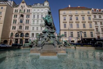 Self-Guided Audio Walking Tour on Your Phone