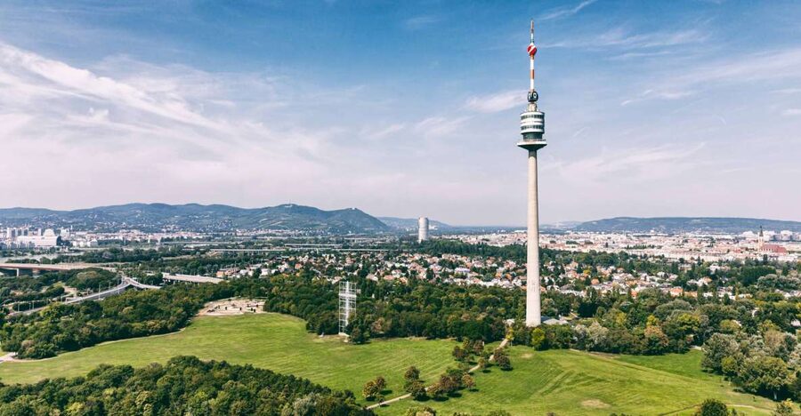 Vienna: Skip-the-Line Entrance Ticket to the Danube Tower - Key highlights to clock before you go