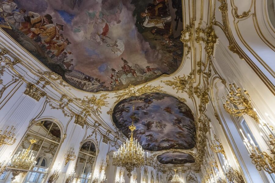 Vienna: Skip-the-Line Schönbrunn Palace and Gardens Tour - Price and value: why $60 can make sense for first-timers