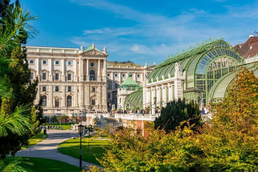 Vienna: Skip-the-Line Sisi Museum, Hofburg and Gardens Tour - Inside the Imperial world: Sisi Museum and living spaces