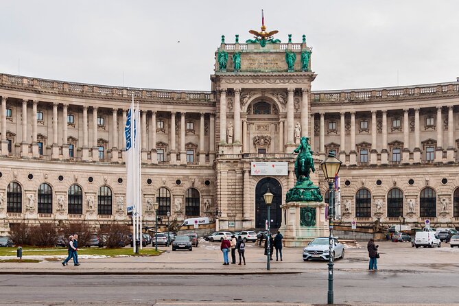 Vienna Skip-The-Line to Hofburg Palace, Sisi Museum and Gardens - Inside the Hofburg: Imperial Apartments plus courtyards and gardens