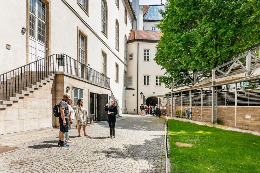 Vienna Spanish Riding School Guided Tour - Price and Value: Is $28 a Good Use of Your Vienna Time?