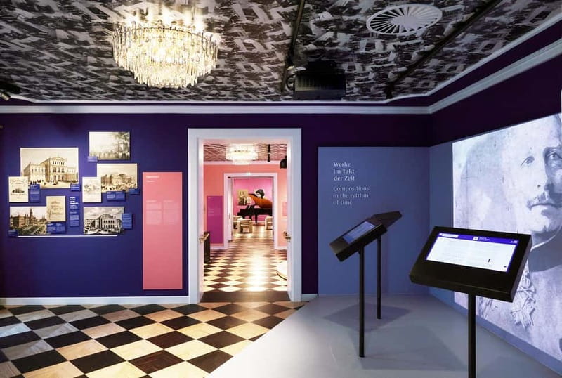 Vienna: Strauss Museum - Music&History in Historic 1837 Hall - Using the audio guide app to shape your visit