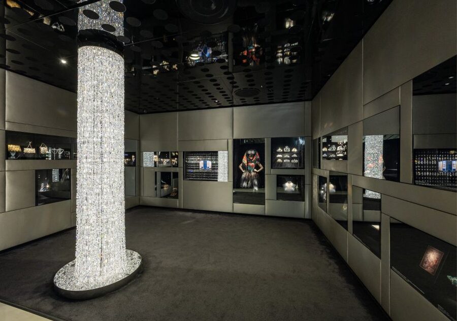 Vienna: Swarovski House Tour with Champagne & Gift - Where the Swarovski House Tour Fits in Vienna (and why it works)