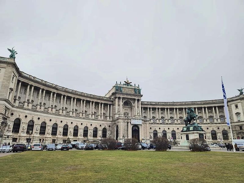 Vienna: The Ultimate Full Meal Austrian Food Tour - Key things I’d plan around