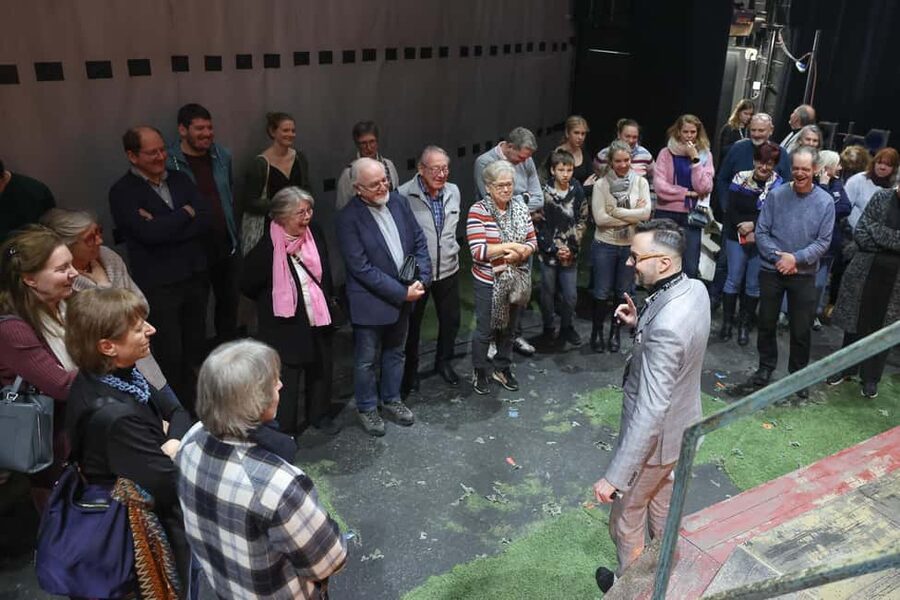 Vienna: Theater an der Wien Backstage Tour - The 1-Hour Walkthrough: Auditorium First, Then Backstage, Then Foyer Heaven