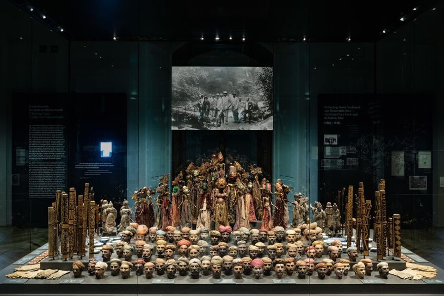 Vienna: Ticket to the Weltmuseum - The listed Pillar Hall: the museum heart you will plan around