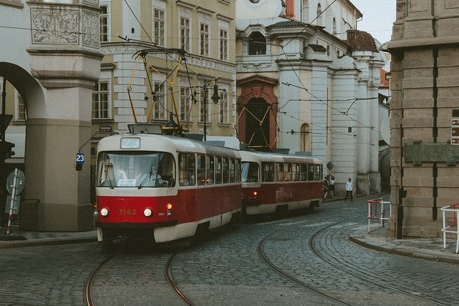 Vienna to Prague - Private Transfer with 2 hours of Sightseeing - The sightseeing stops you can actually choose