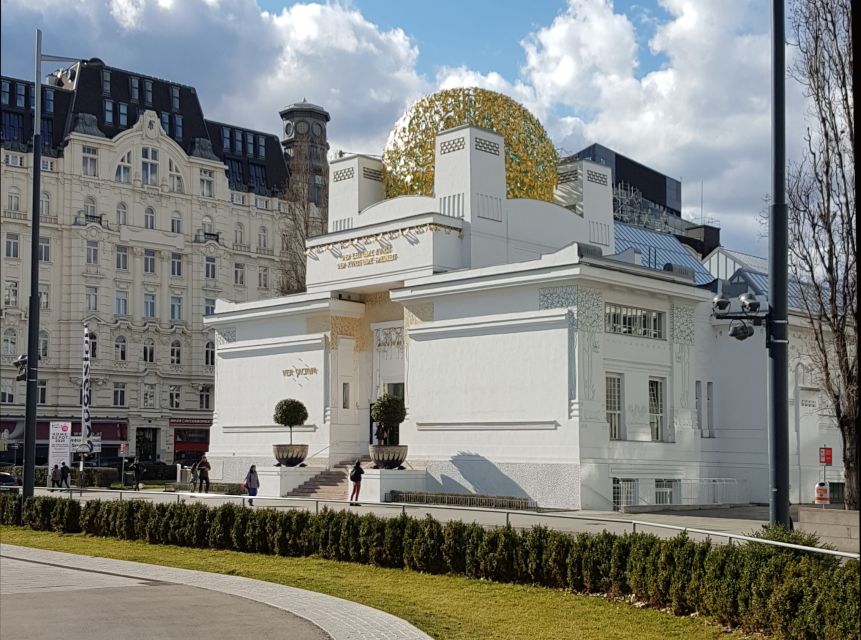 Vienna: Tour of Gustav Klimt's Art in 3 Museums with Tickets - Why Klimt in Vienna Feels Like One Continuous Story