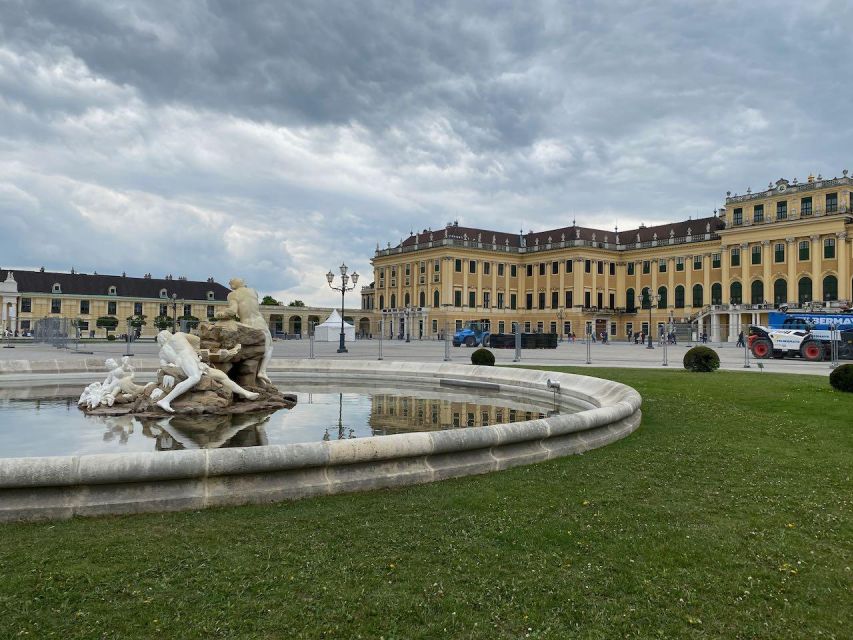 Vienna: UNESCO Schönbrunn Palace Guided Tour with Entry - Price and Logistics: What You’re Really Paying For