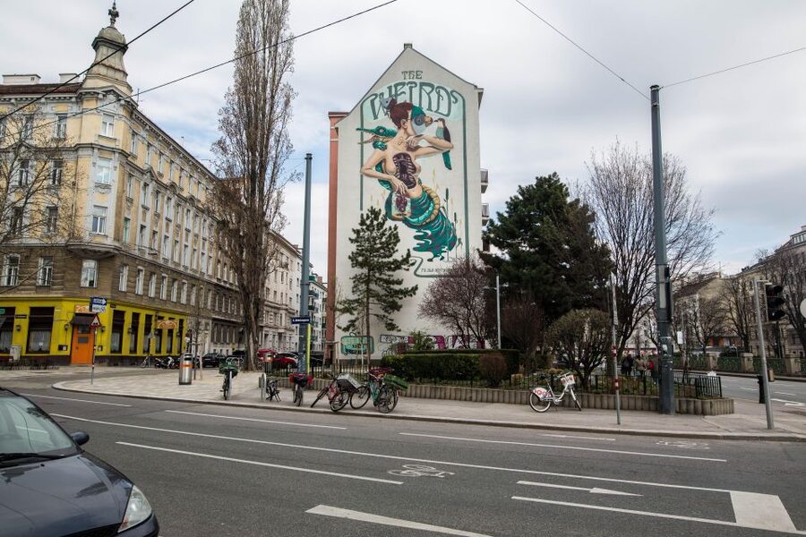 Vienna Urban Art Tour: Explore a different side of Vienna! - App-first planning: how to keep your code and audio working