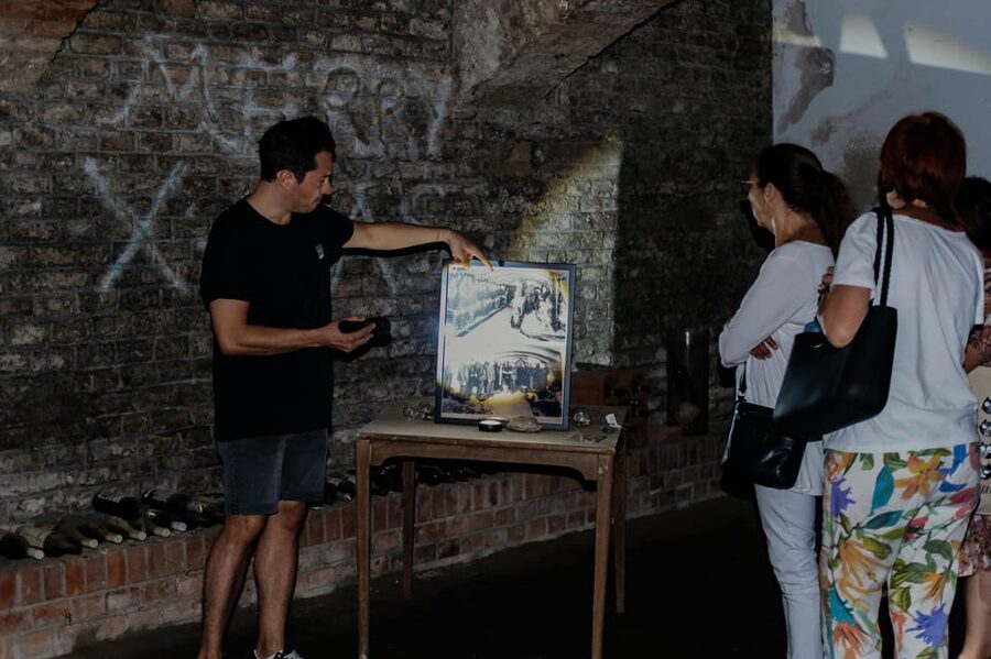 Vienna: Viennese Underworld Guided Walking Tour - Comfort, Safety, and What to Pack (This Is Not a Flip-Flop Tour)