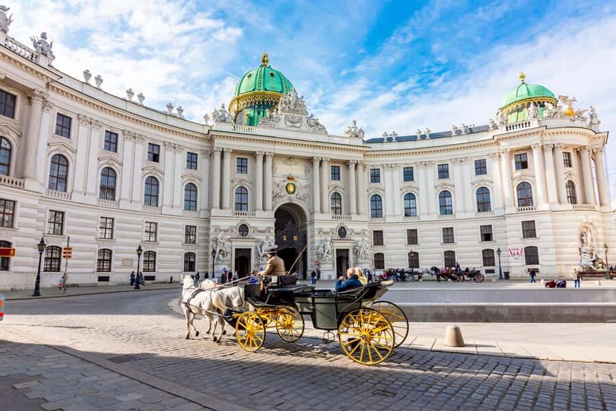 Vienna Walking Tour, Hofburg Palace, St Stephen’s Cathedral - Sisi moments, Hofburg courtyards, and Heldenplatz for the big-hall atmosphere