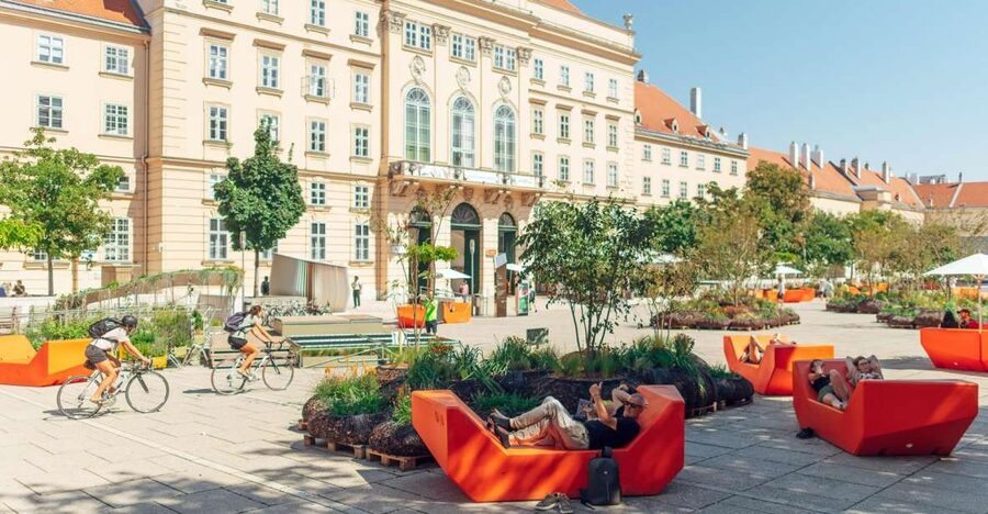 Vienna: Walking Tour of the MuseumsQuartier with Guide - Key things to notice on this MuseumsQuartier walking tour