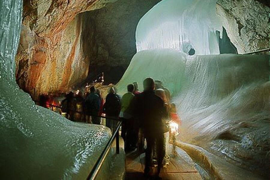 Werfen Ice Caves Private Tour - Pickup in Salzburg, how the 6 hours actually gets used