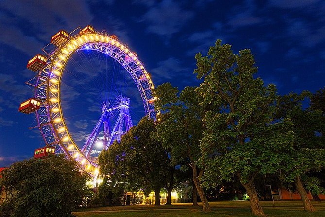 Wiener Riesenrad - Giant Ferris Wheel Vienna Entrance Ticket - The pre-ride mini experience: what happens before you board