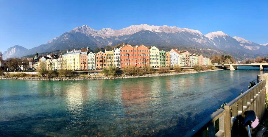 Winter Magic of Innsbruck: Christmas Spirit & Alpine Views - Christmas Markets Season vs Snowy Quiet Months
