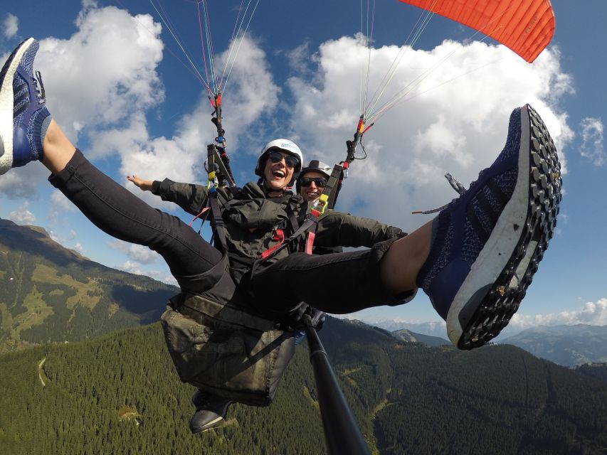 Zell am See: Schmittenhöhe Tandem Paragliding Flight - Landing near Kaprun and returning to Zell am See